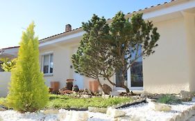 Charmant pavillon bordelais (logement entier)